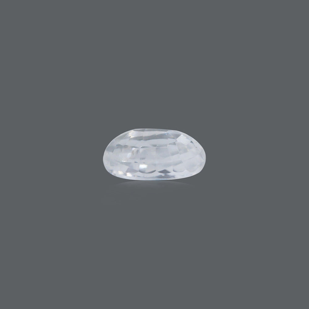 NATURAL WHITE ZIRCON - 4.50 CARATE
