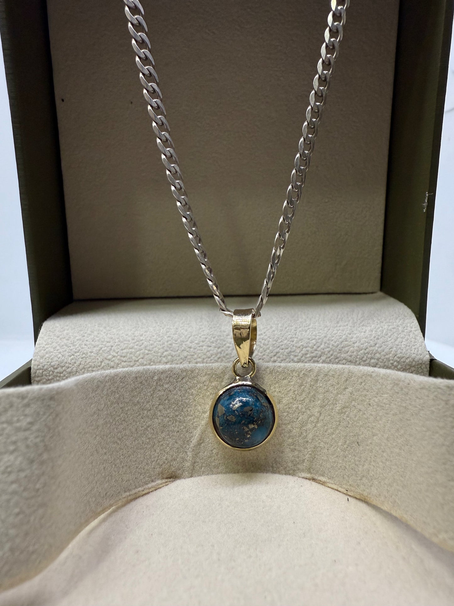 NATURAL FIROZA PENDANT - Energized & Certified ( 8.80 Carate )