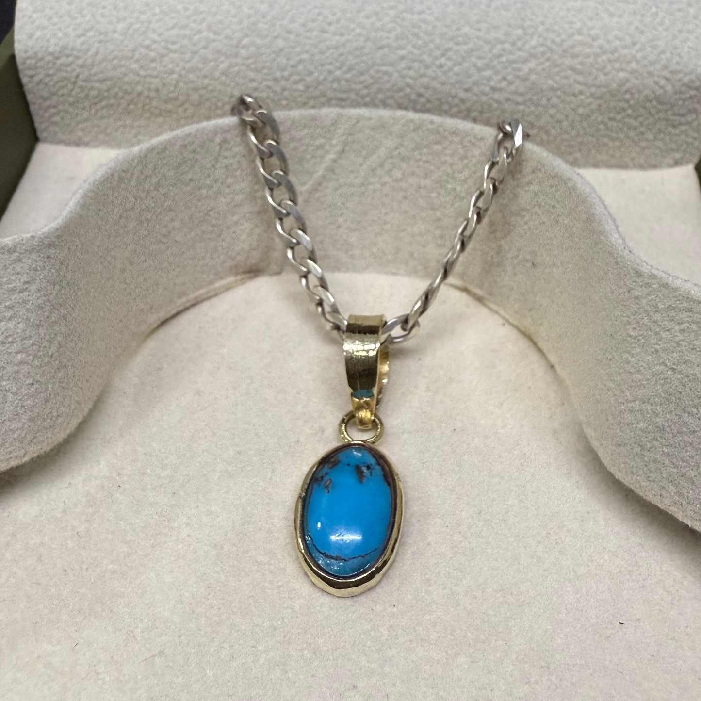 NATURAL FIROZA PENDANT - Energized & Certified ( 4.20 Carate )