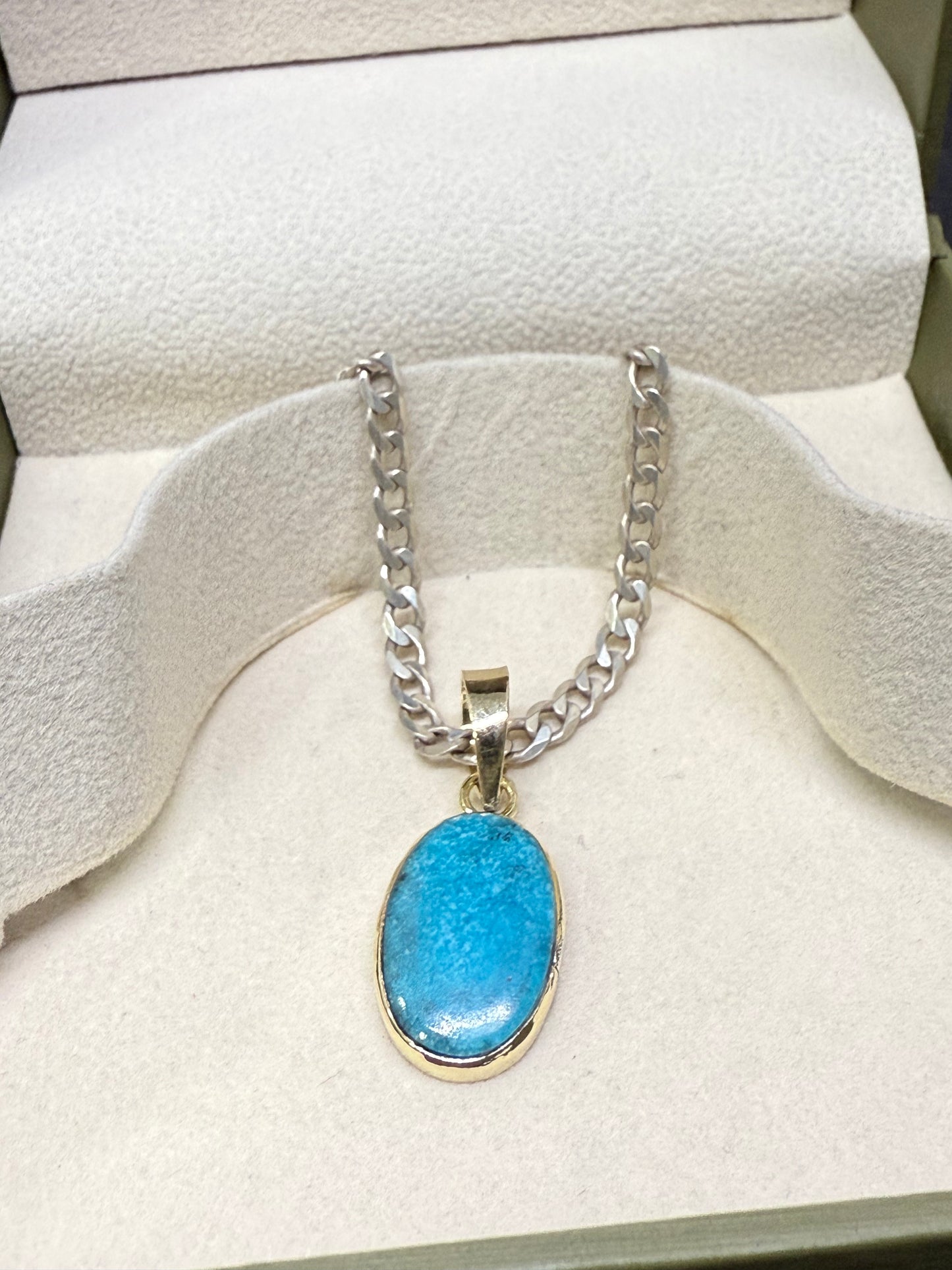 NATURAL FIROZA PENDANT - Energized & Certified ( 9.50 Carate )