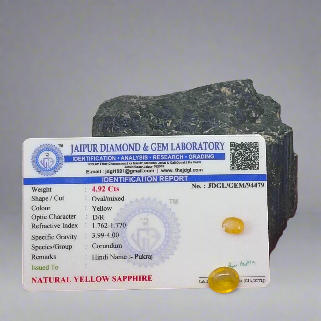 NATURAL YELLOW SAPPHIRE(PUKHRAJ|| 4.92 CARATE || LAB CERTIFIED