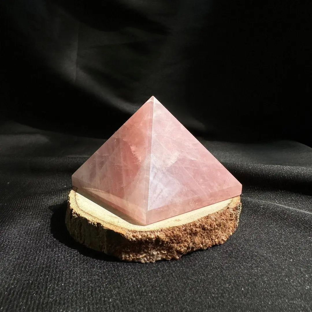 ROSE QUARTZ PYRAMID ( APPROX : 100-125 GRAM) || GEM BHAGYA