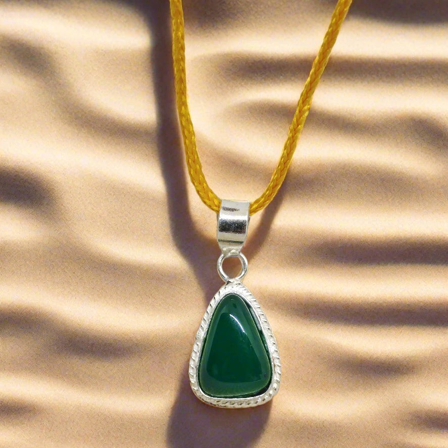 GREEN HAKIK WITH PENDANT