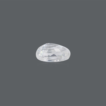NATURAL WHITE ZIRCON - 5.25 CARATE