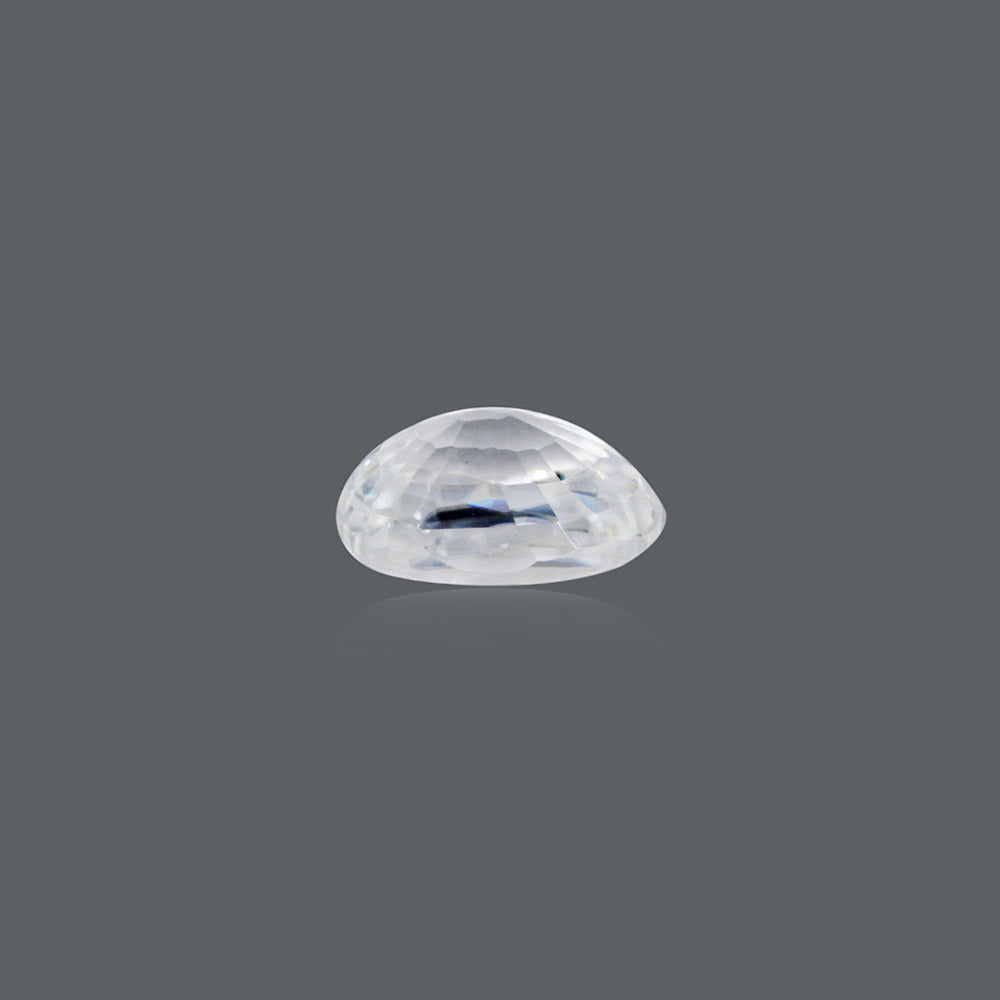 NATURAL WHITE ZIRCON - 6.00 CARATE