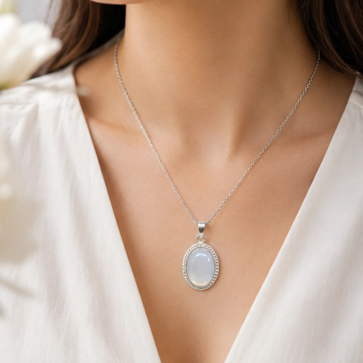 Natural White Moonstone Pendant for Moon