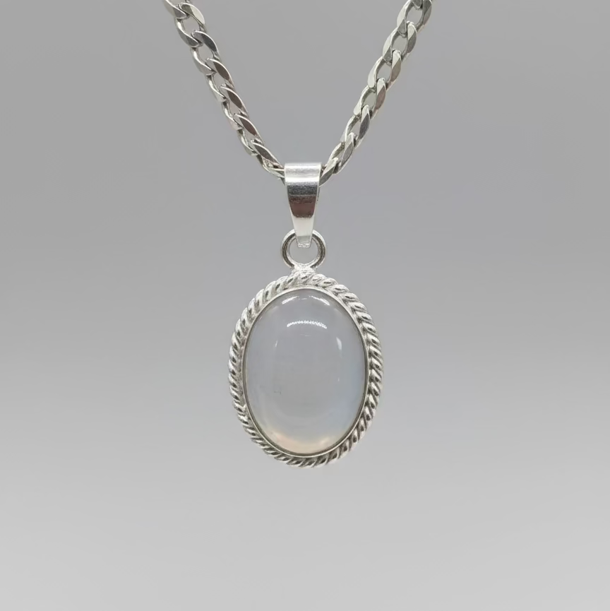 NATURAL WHITE MOONSTONE PENDANT FOR MOON