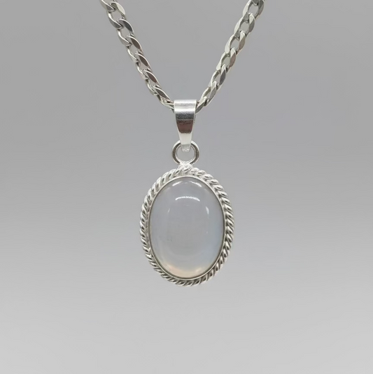 NATURAL WHITE MOONSTONE PENDANT FOR MOON