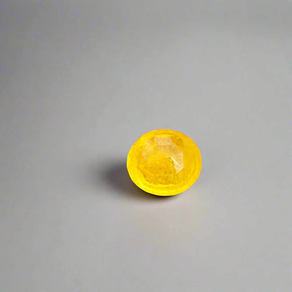 NATURAL YELLOW SAPPHIRE(PUKHRAJ) || 5.18 CARATE || LAB CERTIFIED
