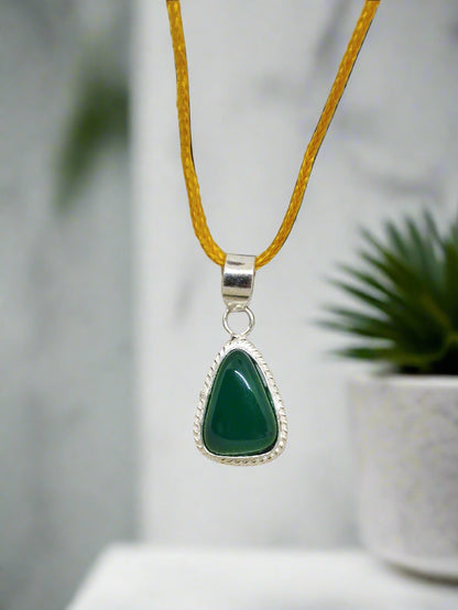 GREEN HAKIK WITH PENDANT