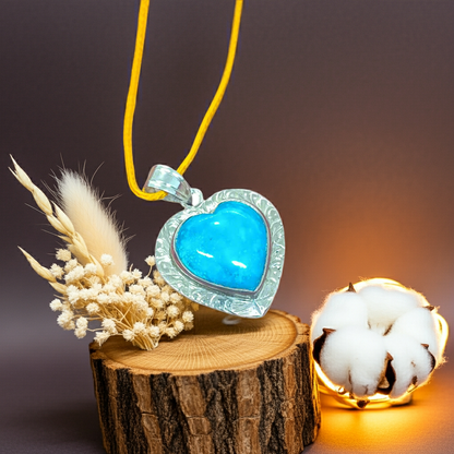 NATURAL IRANI FIROZA (28.64 CARATE ) WITH SILVER PENDANT || HEART SHAPE